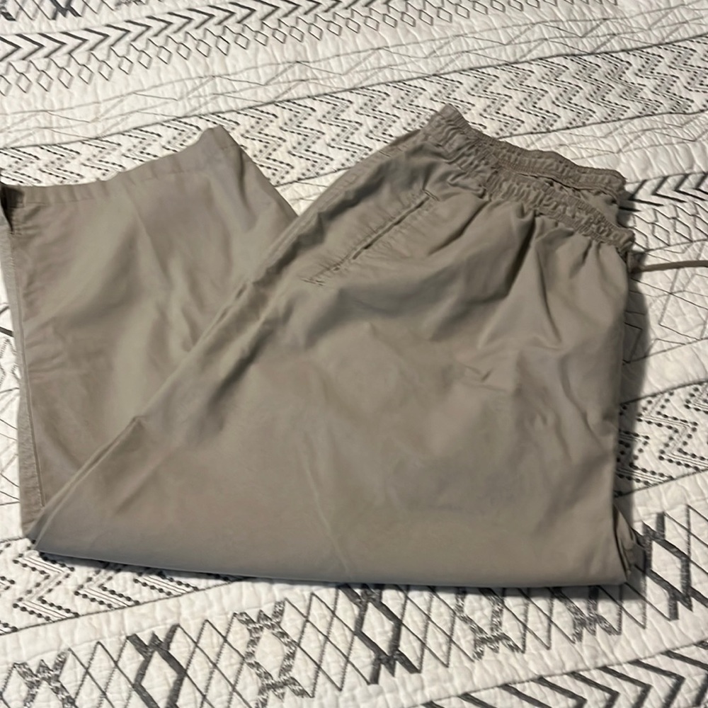 Women’s Capris 3X